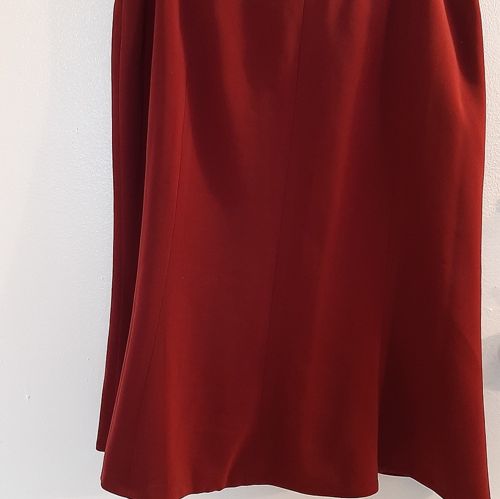 kasper classics petites ladies skirt.sz::10p. New with tag. Skirt only.